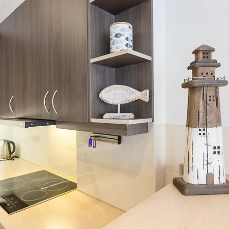 Spacious With 2 Bedrooms