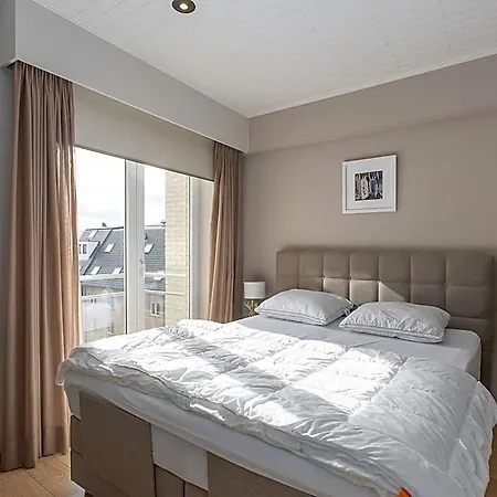 Spacious With 2 Bedrooms 아파트